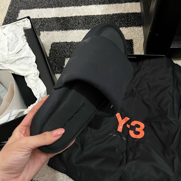 Adidas Y-3 slides - Picture 3 of 8